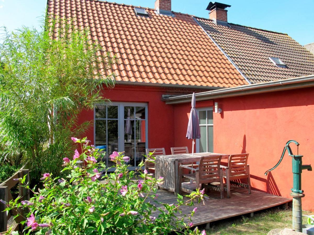 Holiday Home Kapitänshaus Leo Leopoldshagen Exterior foto